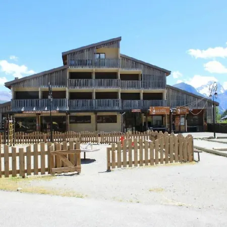 Lägenhet Au Pied Des Pistes Avec Balcon Et Parking Gratuit, Proche Commerces - En Oisans - Fr-1-297-69 *